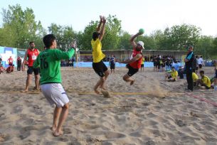 نتایج روز نخست مسابقات هندبال ساحلی هفته نکوداشت اصفهان