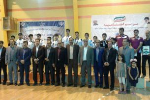 قهرمانی خمینی شهر در هندبال کشور