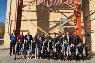 صعود با اقتدار هندبال اصفهان به نیمه نهایی استعدادهای برتر پسران کشور