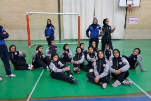 دختران هندبال اصفهان با اقتدار در فینال