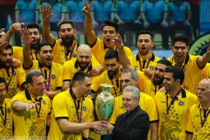 قهرمانی فولاد مبارکه سپاهان درلیگ برتر هندبال کشور