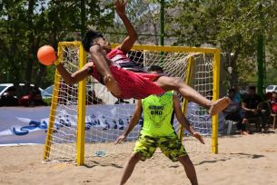 اصفهان میزبان مسابقات هندبال ساحلی ایران