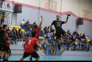 سپاهان و گیتیپسند میزبان هستند