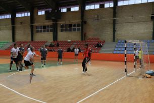 اصفهان در فینال مسابقات هندبال پیشکسوتان کشور