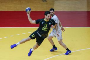 سپاهان همچنان در صدر میتازد