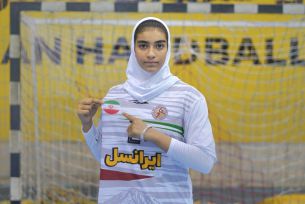 دیانا رضایی بهترین بازیکن دیدار ایران - هنگ کنگ شد