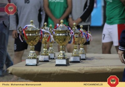 مراسم اختتامیه سومین دوره مسابقات کشوری هندبال ساحلی به روایت تصاویر