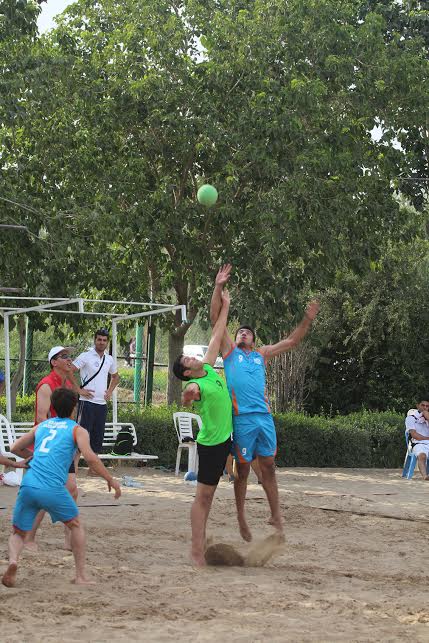 مسابقات هندبال ساحلی امیدهای کشور