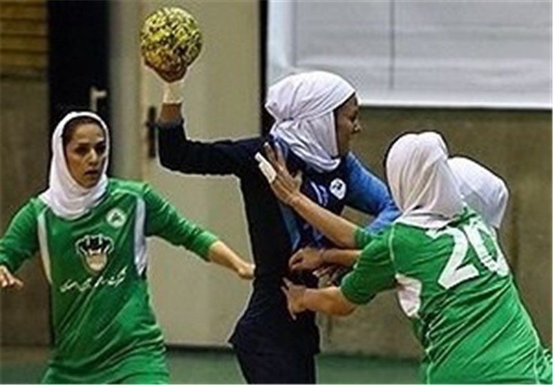 قهرمانی ذوب آهن در مسابقات هندبال بانوان استان اصفهان