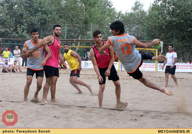 مسابقات هندبال ساحلی امیدهای کشور/گزارش تصویری/