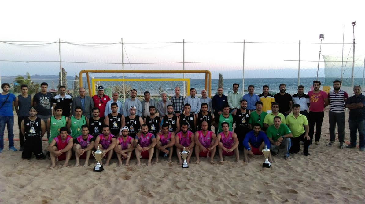 قهرمانی پیام صنعت در مسابقات هندبال ساحلی کشور