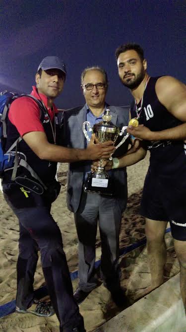 قهرمانی پیام صنعت در مسابقات هندبال ساحلی کشور