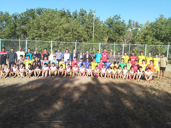 اردوی تیم ملی هندبال ساحلی نوجوانان در جزیره خارک