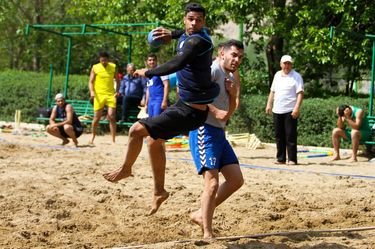 اردوی آمادگی تیم ملی هندبال ساحلی در اصفهان