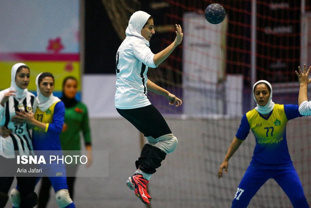 اصفهان در فینال هندبال امیدهای دختر کشور