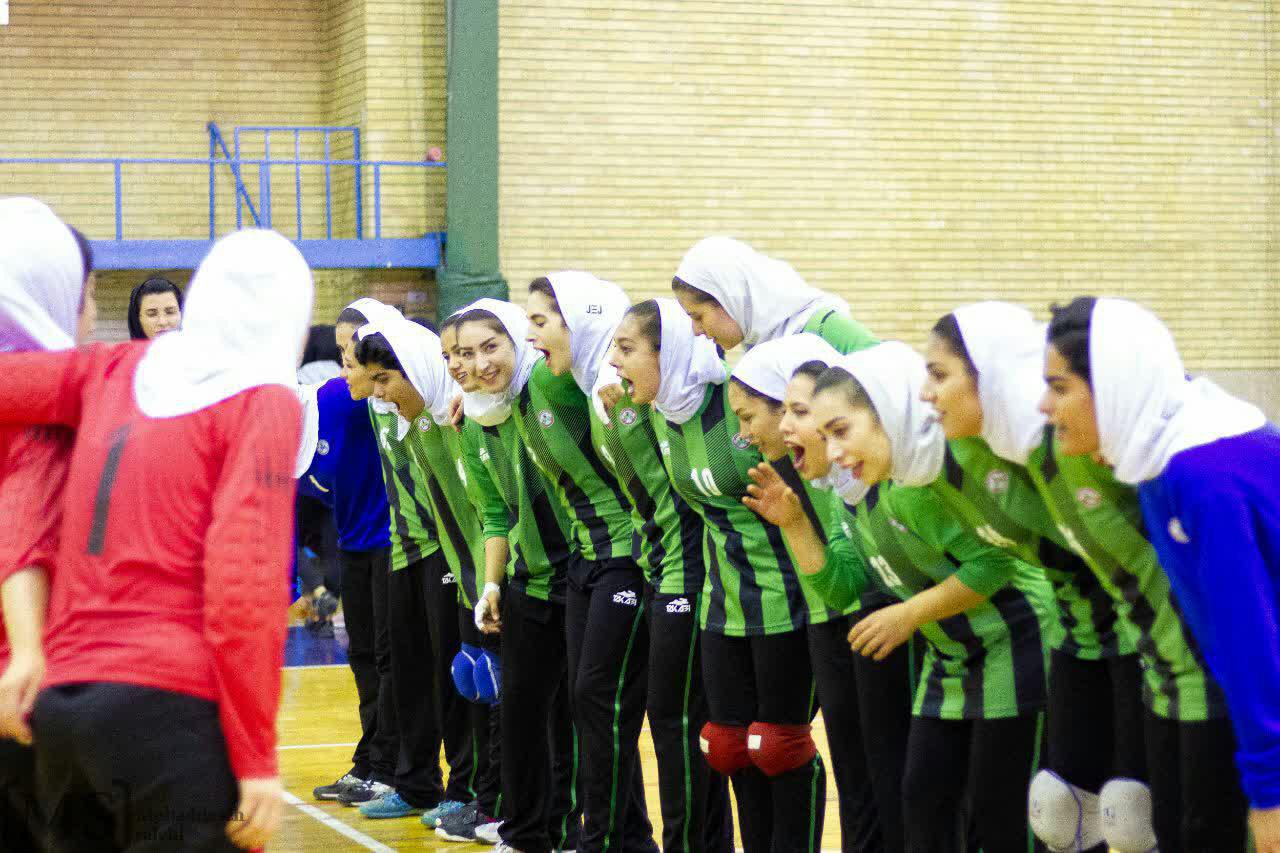 پیروزی نمایندگان اصفهان در هندبال بانوان کشور