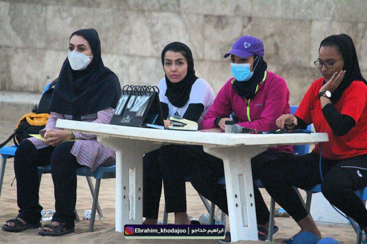 قهرمانی ریف اصفهان در هندبال ساحلی بانوان کشور
