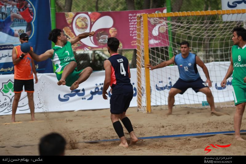 مسابقات هندبال ساحلی کشور به میزبانی اصفهان
