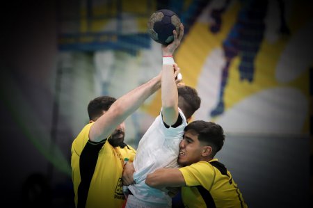 گزارش تصویری از نخستین روز مسابقات هندبال جوانان پسر کشور-بخش اول