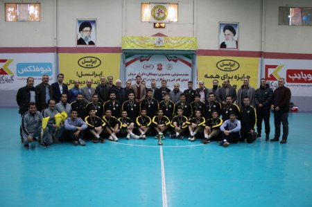 تصاویری از روز پایانی و مراسم اختتامیه مسابقات هندبال نوجوانان پسر کشور به میزبانی اصفهان