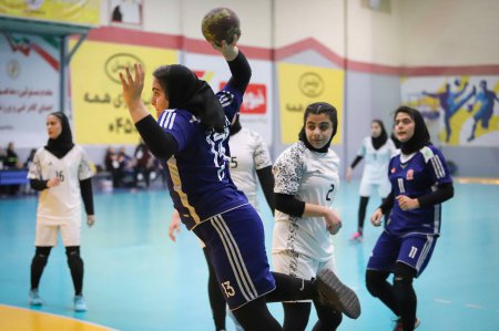 گزارش تصویری از روز پایانی مسابقات هندبال نوجوانان دختر کشور به میزبانی اصفهان