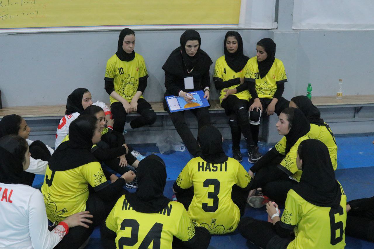 نتایج روز نخست هندبال دختران در اصفهان + برنامه مسابقات در روز دوم و سوم