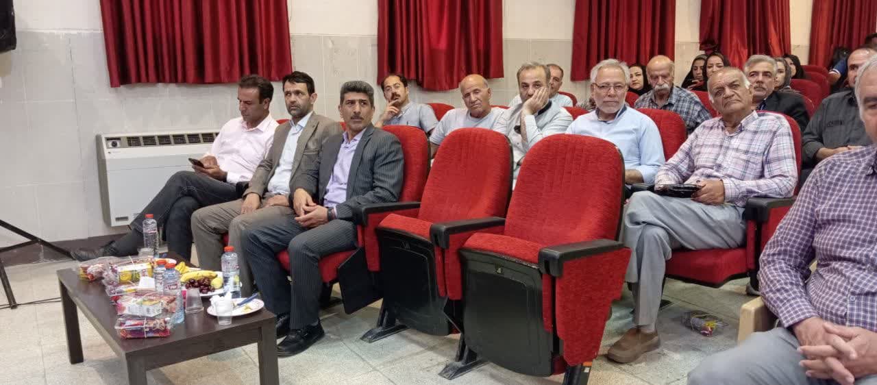 آئین تجلیل از پیشکسوتان و ملی پوشان هندبال شهرستان فلاورجان