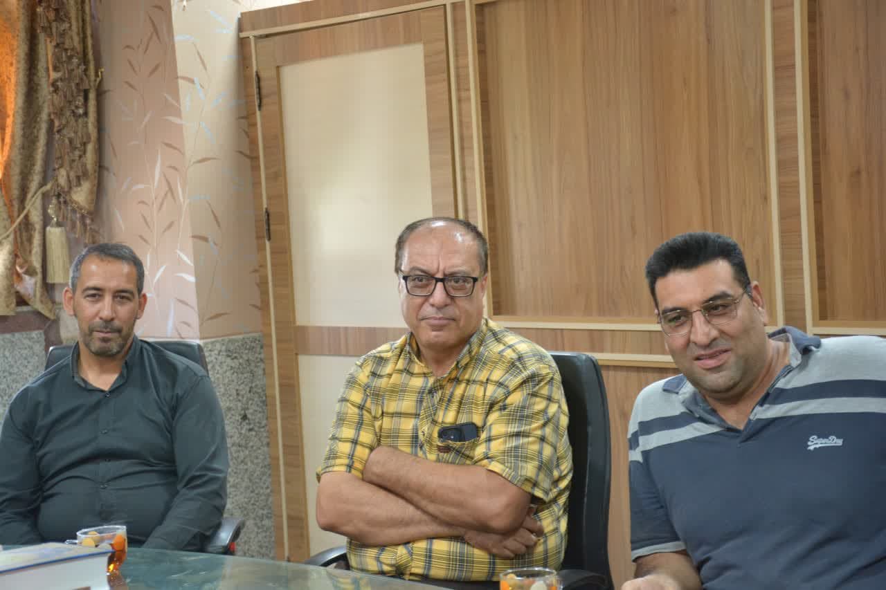 دیدار سیدحسن افتخاری با سرپرست آموزش و پرورش شهرستان خمینی‌شهر