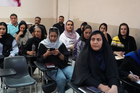 گام هیات هندبال اصفهان به سوی آینده؛ برگزاری کارگاه تخصصی هوش مصنوعی