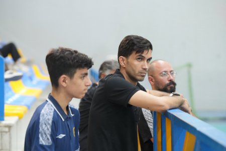 دیدار تدارکاتی هندبال سپاهان و نفت‌وگاز گچساران در اصفهان برگزار شد