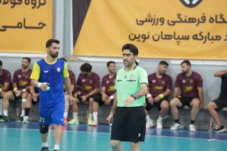 دیدار تدارکاتی هندبال سپاهان و نفت‌وگاز گچساران در اصفهان برگزار شد