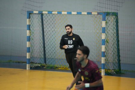دیدار تدارکاتی هندبال سپاهان و نفت‌وگاز گچساران در اصفهان برگزار شد